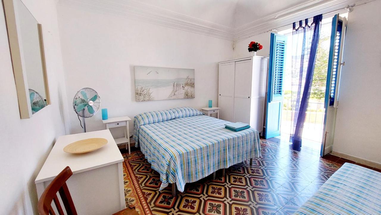 Appartamento Casa Blue Windows P1 Favignana Esterno foto